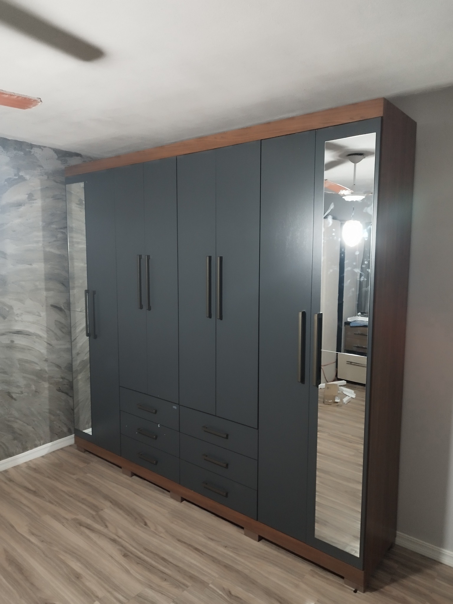 Guarda-Roupa Casal Premium