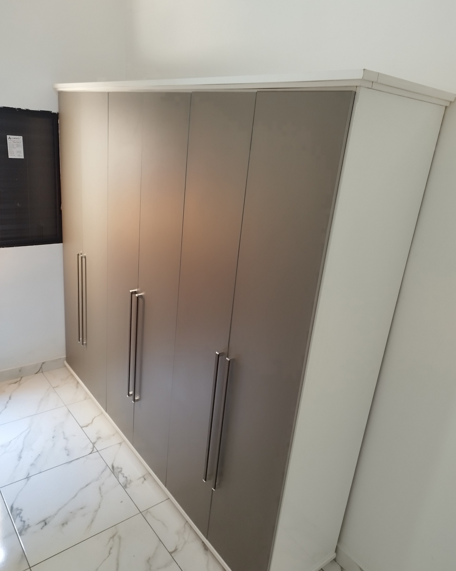 Closet Master Premium